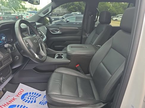 Used 2024 Chevrolet Tahoe Z71 w/ Luxury Package AWD/4WD image 25