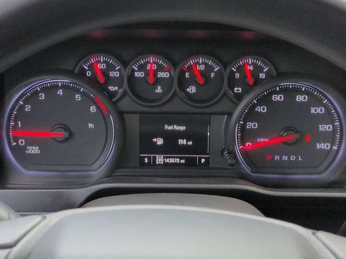 Used 2019 Chevrolet Silverado 1500 Custom w/ Custom Convenience Package AWD/4WD image 23