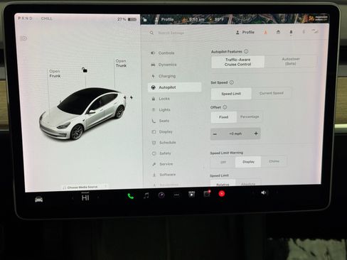 Used 2021 Tesla Model 3 Standard Range image 26