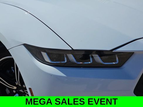 Used 2024 Ford Mustang Coupe RWD image 32