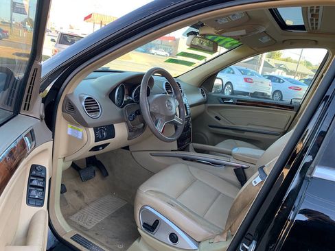Used 2009 Mercedes-Benz ML 550 4MATIC image 11