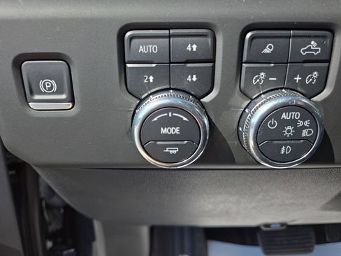Certified 2026 GMC Sierra 2500 AT4X AWD/4WD image 18