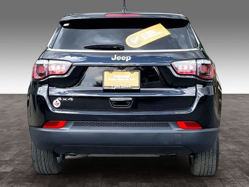 Certified 2025 Jeep Compass Sport AWD/4WD image 4