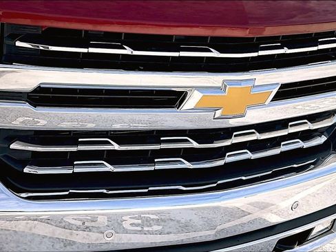Used 2022 Chevrolet Silverado 1500 LTZ image 30