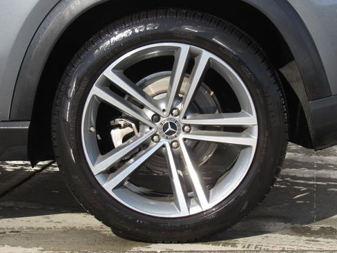 Certified 2022 Mercedes-Benz GLE 350 4MATIC image 37