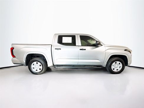Used 2025 Toyota Tundra SR w/ SR Tow Package AWD/4WD image 31