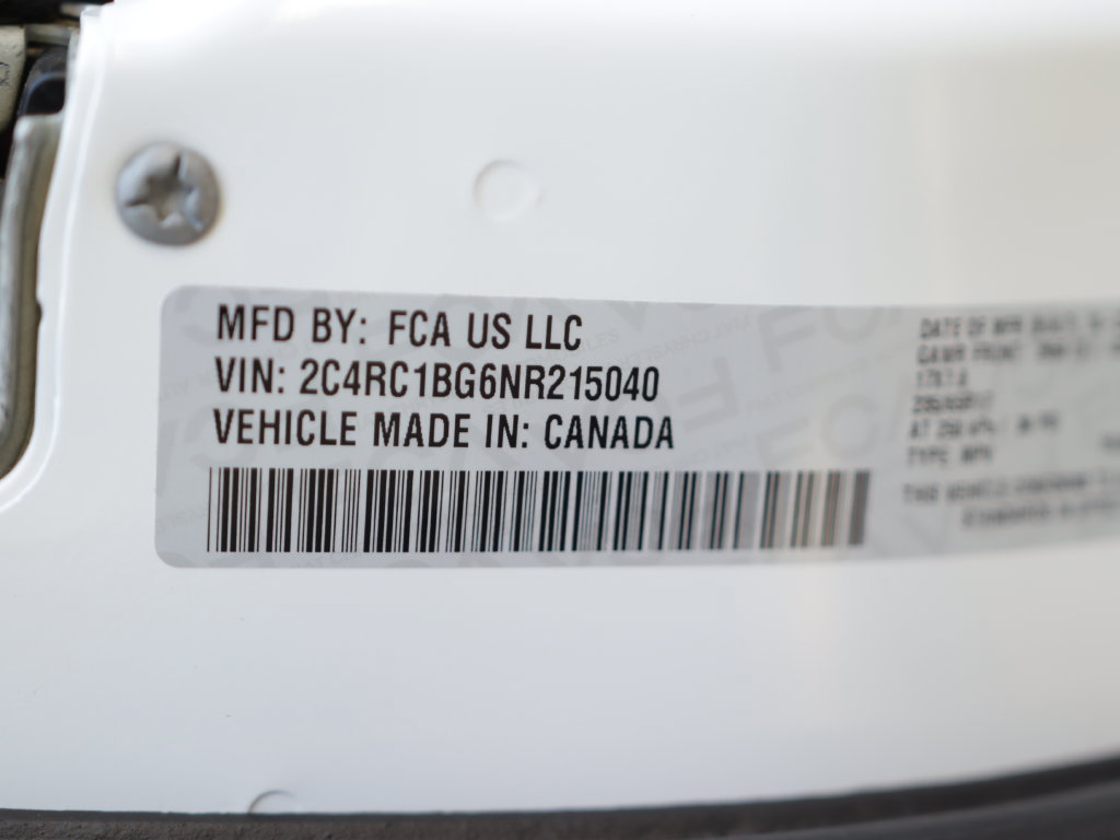 Used 2022 Chrysler Pacifica Touring-L FWD image 36