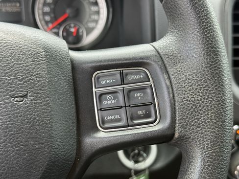 Used 2020 RAM 1500 Tradesman RWD image 16