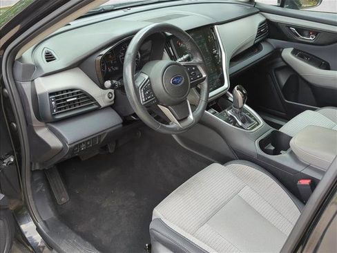 Used 2024 Subaru Outback Premium AWD/4WD image 12