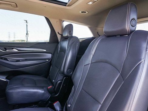 Used 2018 Buick Enclave Premium w/ Experience Buick Package image 20