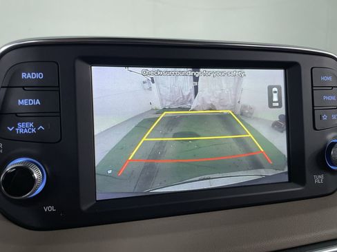 Used 2020 Hyundai Santa Fe SEL w/ Convenience Package AWD/4WD image 16