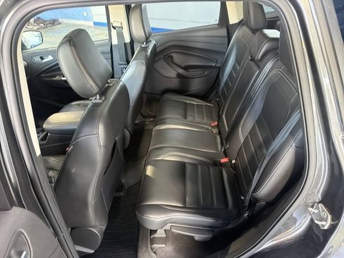 Used 2018 Ford Escape SEL w/ Canadian Touring Package FWD image 19