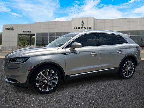 Used 2023 Lincoln Nautilus Reserve w/ Equipment Group 201A AWD/4WD image 7