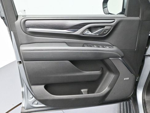 Used 2024 GMC Yukon Denali w/ Denali Reserve Package image 13