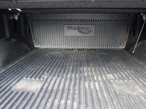 Used 2018 Ford F150 XLT image 22