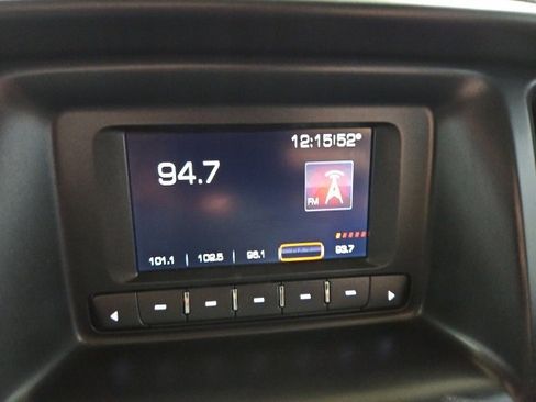 Used 2017 GMC Canyon SL image 18