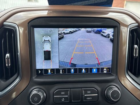 Used 2021 Chevrolet Silverado 3500 High Country w/ Z71 Off-Road Package image 28