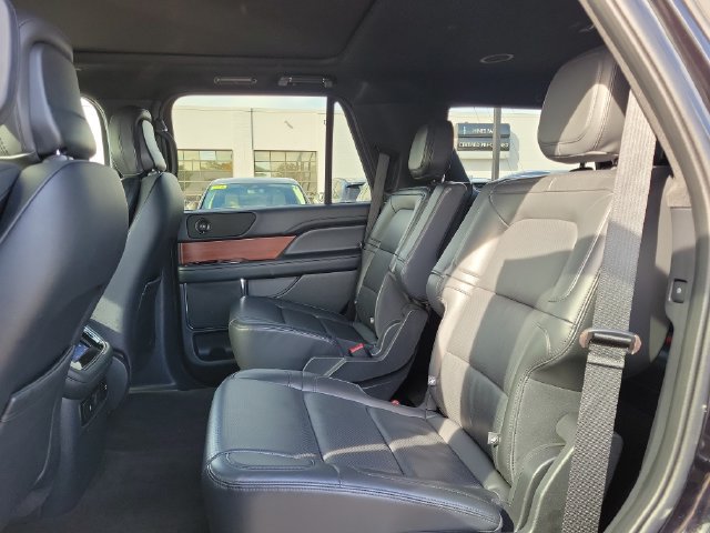 Certified 2022 Lincoln Navigator 4WD image 24