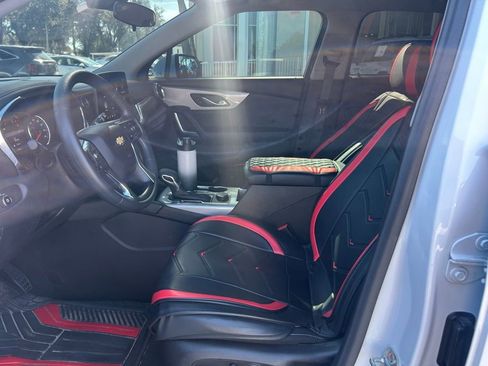 Certified 2025 Chevrolet Blazer LT image 10