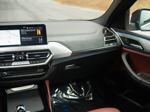 Used 2023 BMW X4 xDrive30i w/ Convenience Package image 34