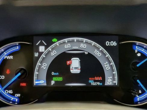 Certified 2025 Toyota RAV4 LE AWD/4WD image 10