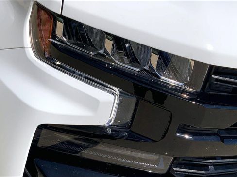 Used 2021 Chevrolet Silverado 1500 LT Trail Boss w/ LT Trail Boss Premium Package image 26