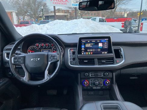 Used 2021 Chevrolet Tahoe RST w/ Luxury Package image 12