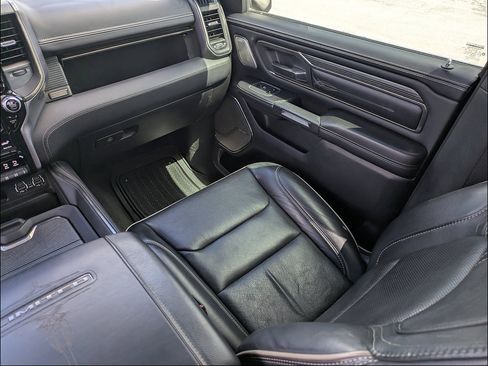 Used 2021 RAM 1500 Limited AWD/4WD image 19