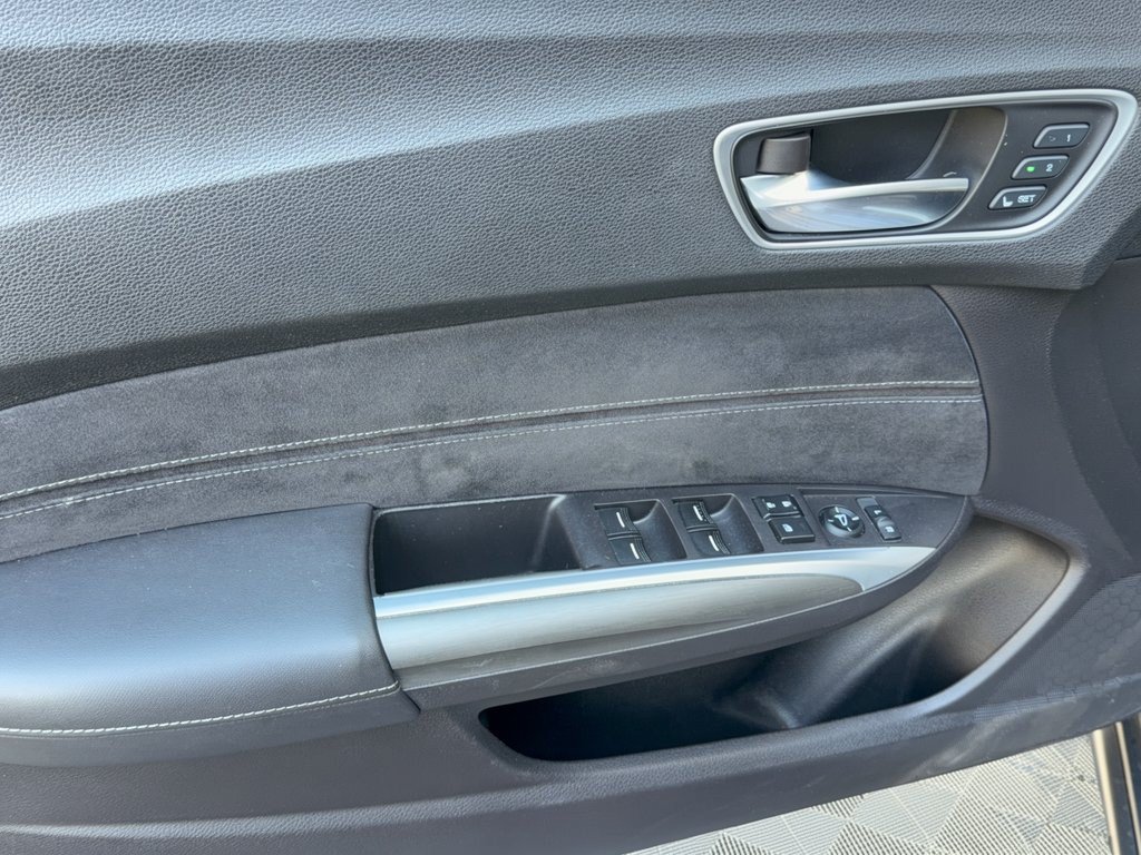 Used 2018 Acura TLX w/ Technology & A-SPEC Package AWD/4WD image 14