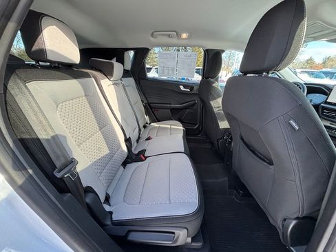 Used 2023 Ford Escape Active w/ Tech Pack #2 image 18