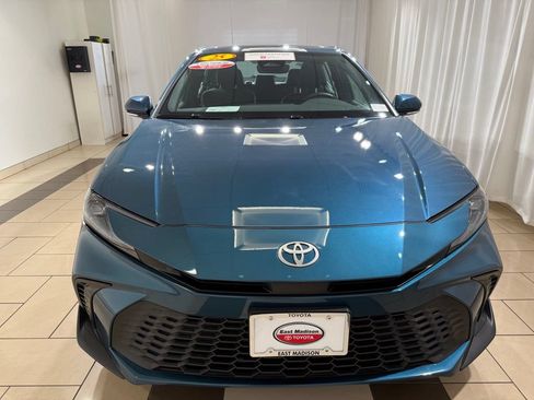 Certified 2025 Toyota Camry SE w/ Multimedia Upgrade Package AWD/4WD image 8