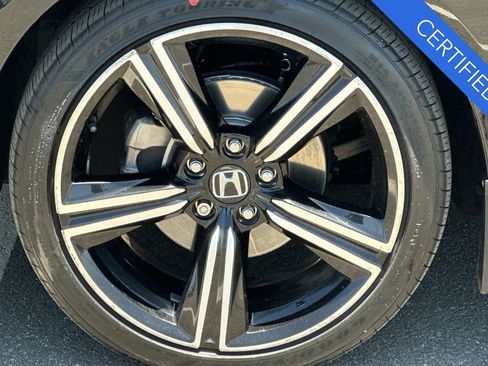 Certified 2023 Honda Accord EX image 28