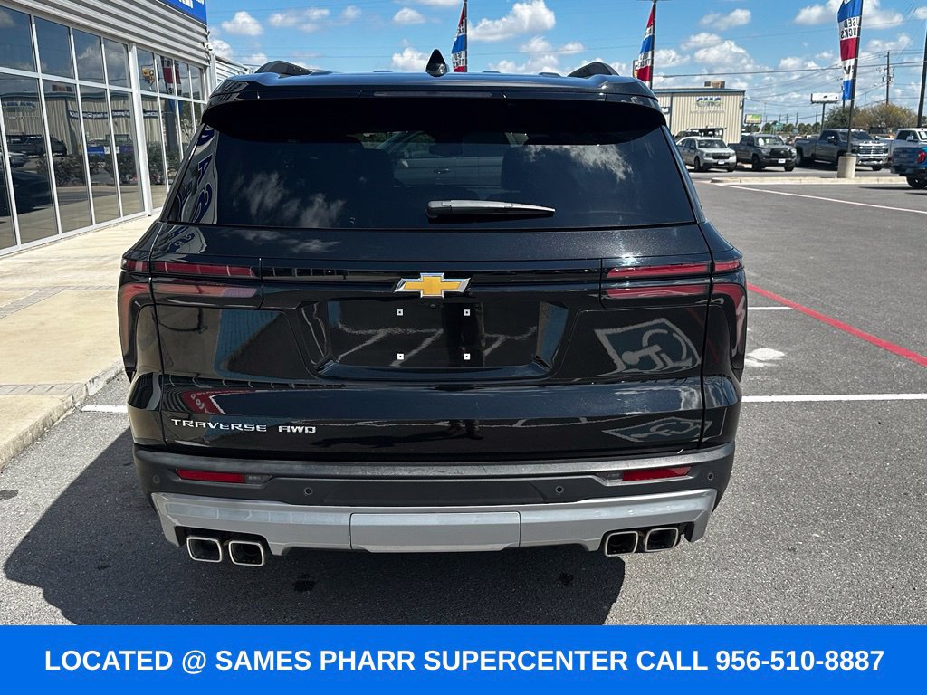 Used 2026 Chevrolet Traverse LT AWD/4WD image 11