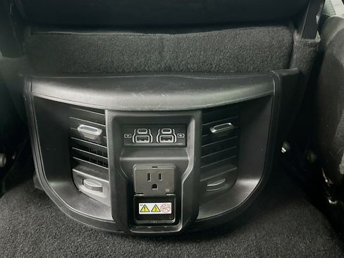 Used 2024 RAM 2500 Laramie image 27