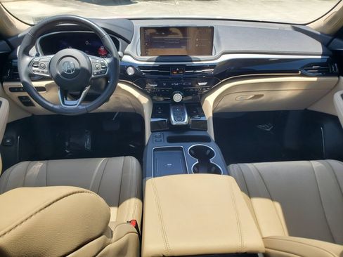 Used 2025 Acura MDX SH-AWD image 10