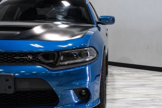 Used 2022 Dodge Charger Scat Pack w/ Dynamics Package RWD image 42