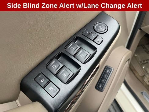 Used 2015 GMC Yukon SLT w/ Open Road Package image 14