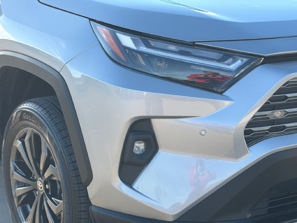 Used 2024 Toyota RAV4 Limited w/ Advanced Technology Package AWD/4WD image 9