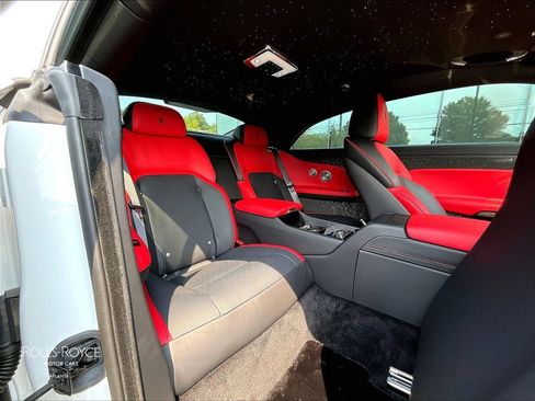 Used 2025 Rolls-Royce Spectre w/ Spectre Launch Package AWD/4WD image 23