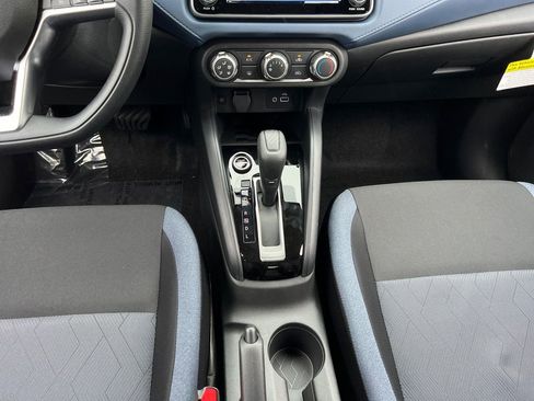 Used 2025 Nissan Versa SV w/ Trunk Package image 14