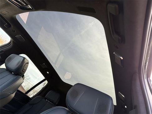 Used 2025 Cadillac Escalade IQ Sport 2 w/ LPO, ONYX Package image 28