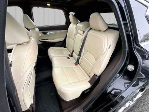 Used 2021 INFINITI QX50 Autograph image 22