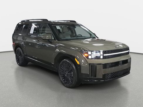 Used 2024 Hyundai Santa Fe Calligraphy image 3