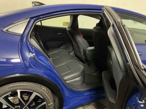 New 2025 Toyota Prius Plug-In Hybrid image 35