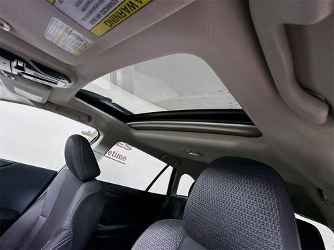 Certified 2024 Subaru Outback Premium image 12