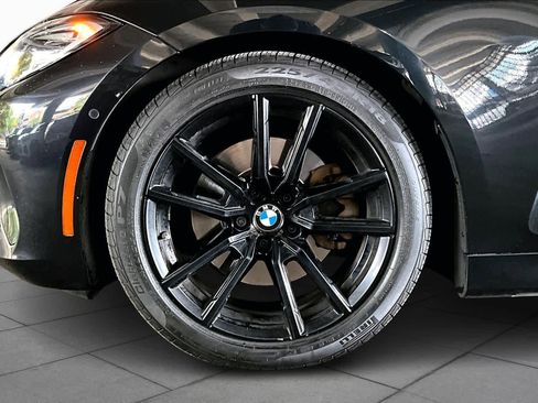 Used 2021 BMW 430i Coupe w/ Premium Package image 10