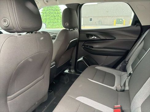 Used 2025 Chevrolet TrailBlazer LT image 24