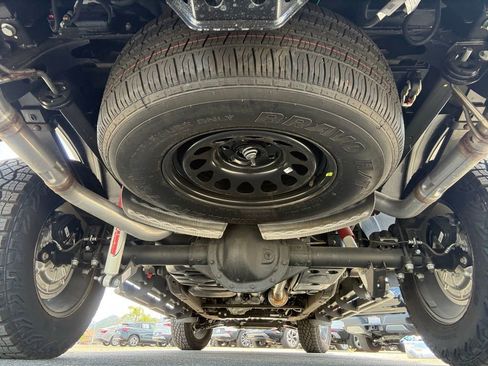 Used 2025 Chevrolet Silverado 1500 LT Trail Boss w/ Convenience Package II image 41