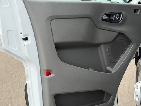 Used 2025 Ford Transit 250 148 High Roof AWD image 21