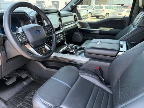 Used 2025 Ford F150 Platinum AWD/4WD image 19